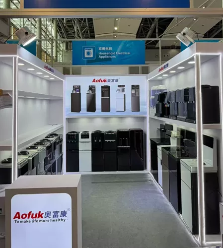 ​Apparecchi intelligenti per la purificazione dell'acqua, esplorazione di nuovi mercati d'oltremare | Ningbo Aofukang debutta alla 140a Fiera di Canton